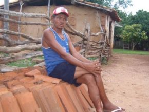 Homem perdeu a memoria e procura familiares