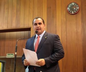 Deputado propõe redução no preço de combustível para motoristas de aplicativo