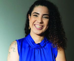 Jornalista Letícia Martins lança livro sobre os 100 Anos da Insulina