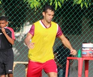 Zagueiros aguardam encontro contra ex-colegas de clube no Nordestão
