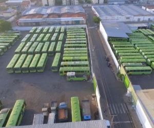 Motoristas e cobradores de ônibus paralisam atividades em Teresina pela 6ª vez em 2021