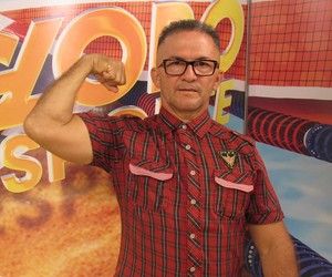 Atual campeão de luta de braço, "Van Damme" quer vaga no Mundial