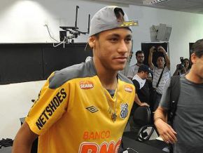 Neymar diz: 'Não tenho por que sair'