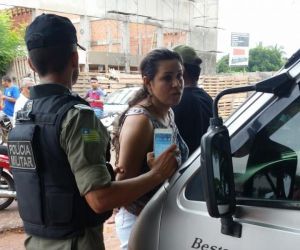 Mulher é morta na porta de casa pela amante do marido no Piauí