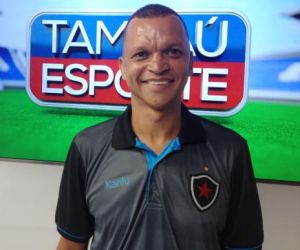 Ex-atacante do River é esfaqueado em tentativa de assalto na Paraíba