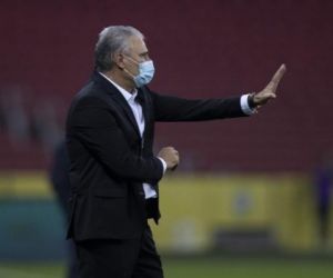 Tite mantém indefinição sobre goleiro e ataque da seleção brasileira