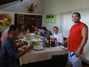 Almoço especial celebra aniversário de chef de cozinha