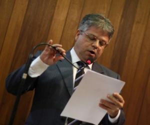 Gustavo Neiva reclama atraso no repasse do Cofinanciamento