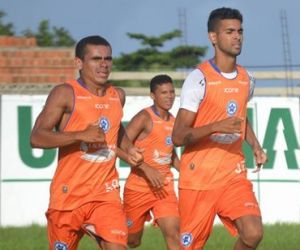 Com ataque garçom e meio artilheiro, Tubarão busca 30º gol na temporada