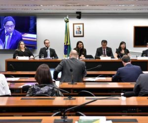 Deputados incluem no pacote anticrime proibição à saidinha de preso por crime hediondo