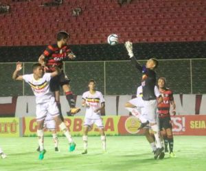 Vitória e ABC vencem e avançam pelo Grupo B do Nordestão