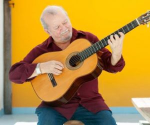 Sebastião Tapajós morre aos 79 anos após ter abarcado o mundo com violão banhado pelas águas amazôni