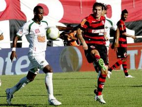 Sem estrelas, time do Flamengo é freado pela Cabofriense