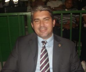 Maurício Bezerra é eleito presidente da Câmara Municipal de Floriano