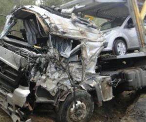 Uma pessoa morre após caminhão sair da pista e tombar na BR-316 no PI