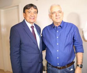 Themístocles se reúne com governador e diz: "magoado por quê?"