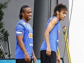 Santos tenta liberação de Neymar e Arouca em amistosos da Seleção