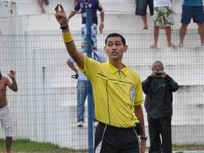 Definido trio de arbitragem da partida de volta entre Flamengo-PI e Santos