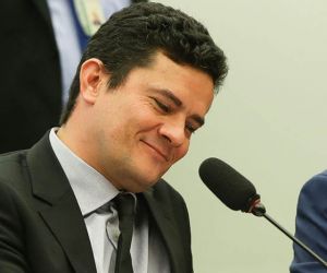 Juiz Sérgio Moro aceita ser superministro da Justiça no governo Bolsonaro