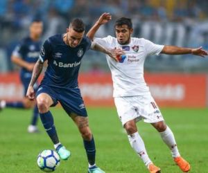 Grêmio pressiona, mas não sai do empate com o Fluminense em casa