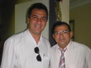Prefeito e vice fazem primeira avaliação da prefeitura de Floriano