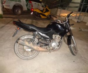 Polícia Militar recupera motocicleta roubada no Mercado Central e prende suspeito