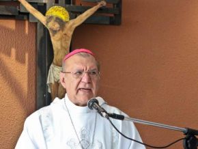 Arcebispo parabeniza Assembleia por unir fé às suas atividades
