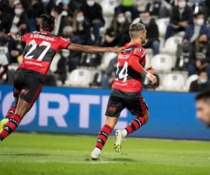 Flamengo goleia Olimpia no Paraguai e encaminha vaga à semifinal da Libertadores