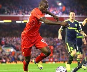 Balotelli vira alvo da corneta de Barton: "Ele é o maior mito do futebol mundial"