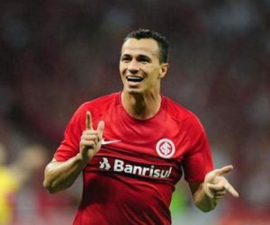 Série B: Internacional vence o Paysandu e finalmente assume a liderança