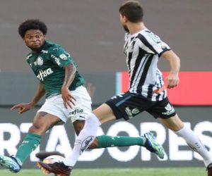 Com gol aos 53 do 2º tempo, Palmeiras vence o Santos e fatura a Libertadores