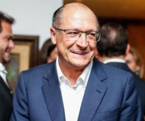 Alckmin diz que vai estender para todo país programa de combate às drogas