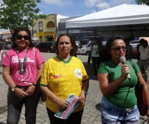 Profissionais da educação de Floriano participam de paralisação nacional