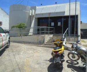 Jovens são vítimas de roubo a transeunte em Floriano