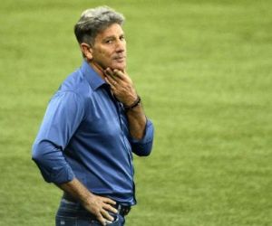 Renato entrega o cargo após 3 a 0, mas diretoria do Fla não aceita
