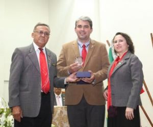 Mauricio Bezerra recebe título de Major Donor do Rotary Internacional