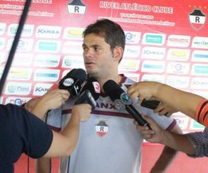 Júnior Xuxa aparece no BID e pode defender o River-PI contra o Fortaleza