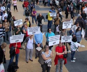 Servidores da saúde suspendem greve e avaliam propostas do governo