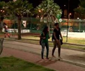 Bando rouba e esfaqueia jovens nas costas no Parque Potycabana