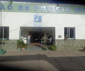 Polícia Militar de Floriano registra acidente e encaminha acusado de roubos para Vereda Grande