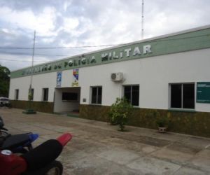 Caminhoneiro é vítima de assalto a transeunte em Floriano