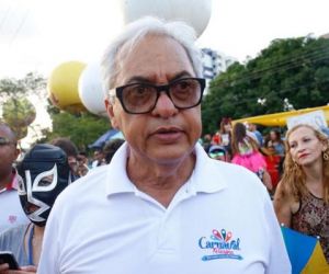 "Quem não prestar contas está fora do Carnaval", diz presidente da Fundação