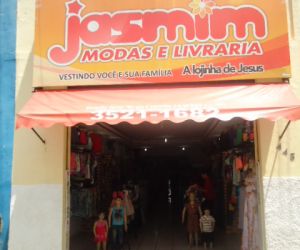 Jasmim Modas e livraria funcionará até as 20h desta quarta-feira