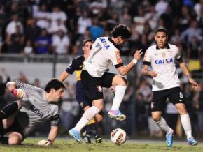 Combinação fatal do Boca Juniors e erros do árbitro eliminam o Timão