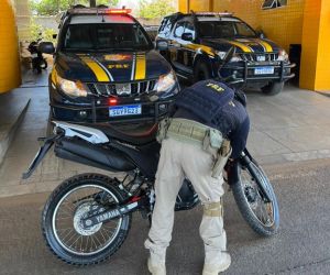PRF recupera duas motocicletas com indícios de adulteração e registro de roubo em Floriano