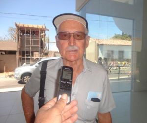 "Meu trabalho social e o meu amor ao próximo eu vou continuar", declara Padre expulso de Paróquia