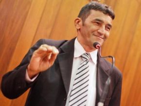 Assembleia aprova criação de comissão para fiscalizar recursos anunciados por Dilma