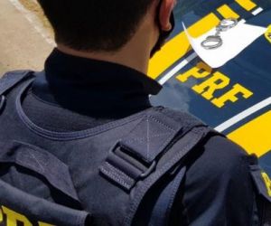 PRF cumpre mandados e prende homem acusado de roubo e homicídio no Piauí