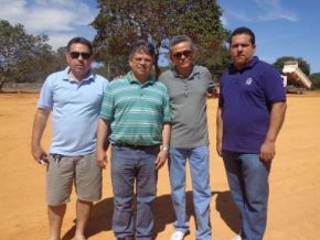 Deputado Gustavo Neiva visitou obras da Feira Agropecuária de Floriano