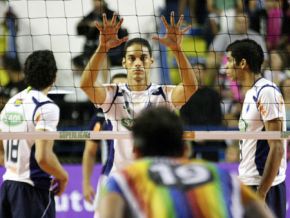 Em jogo emocionante, Vôlei Futuro vence Cruzeiro e força terceira partida da semifinal